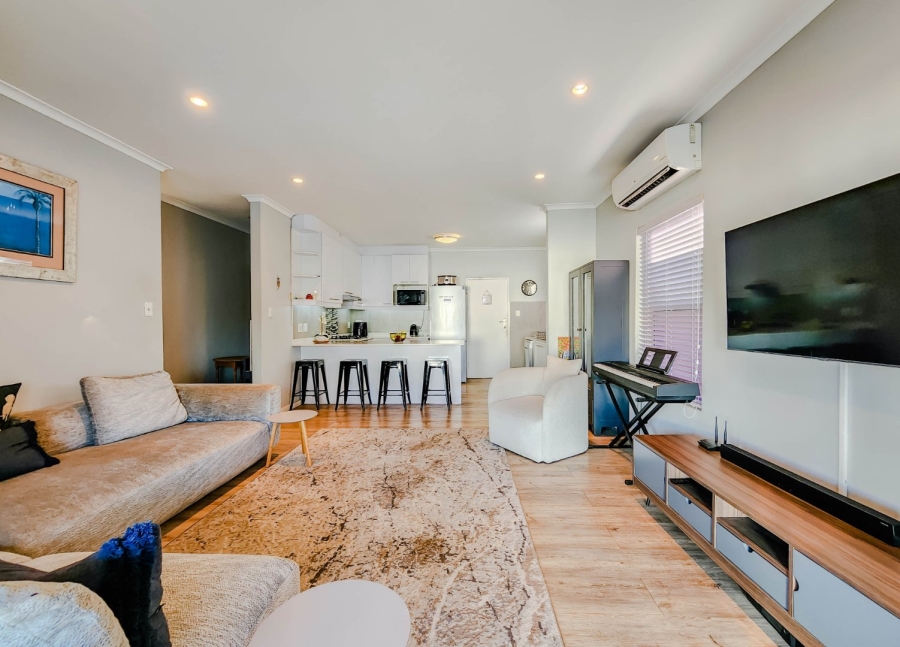 To Let 3 Bedroom Property for Rent in Sonstraal Heights Western Cape